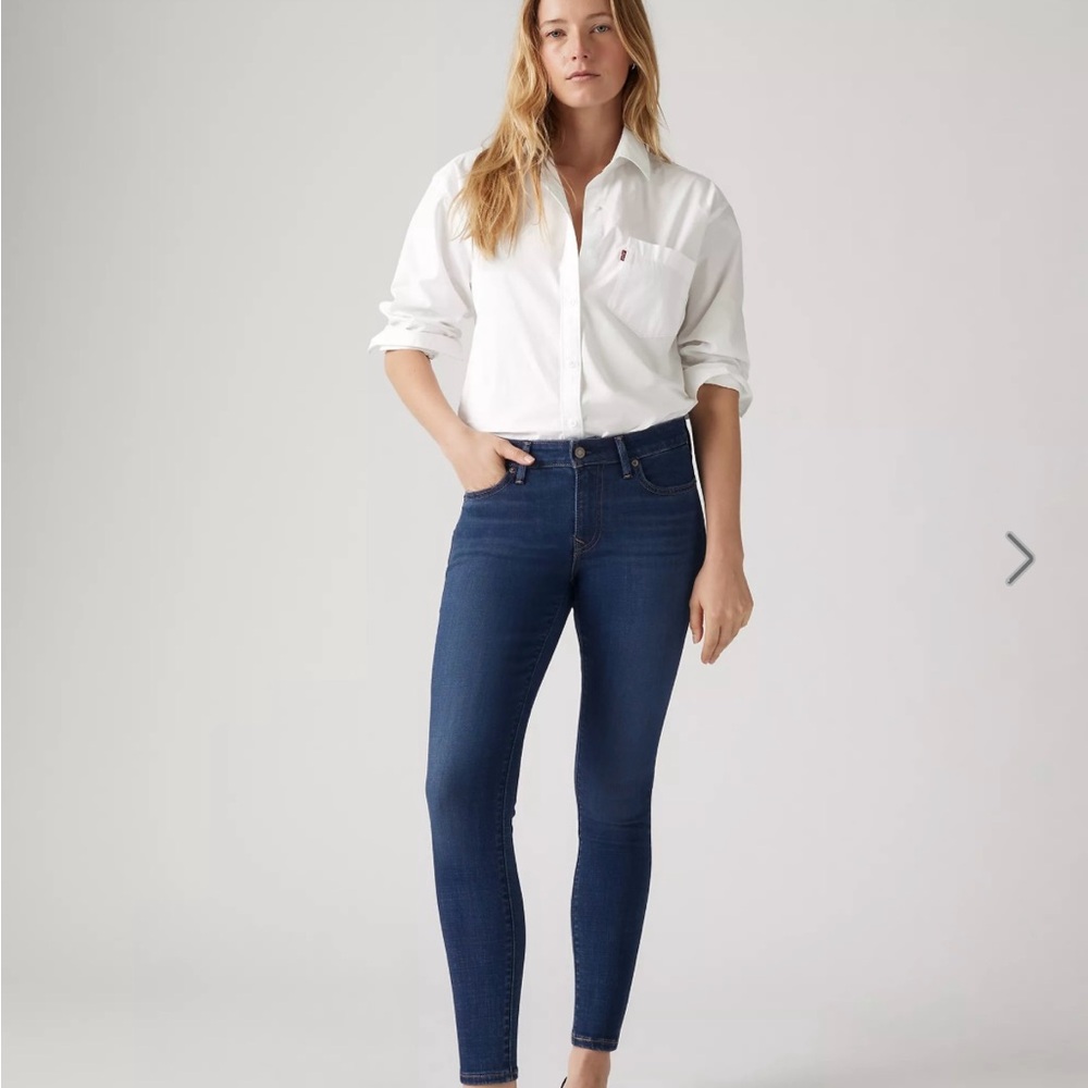 Levi's Dark Blue 711 Skinny Jeans for Women